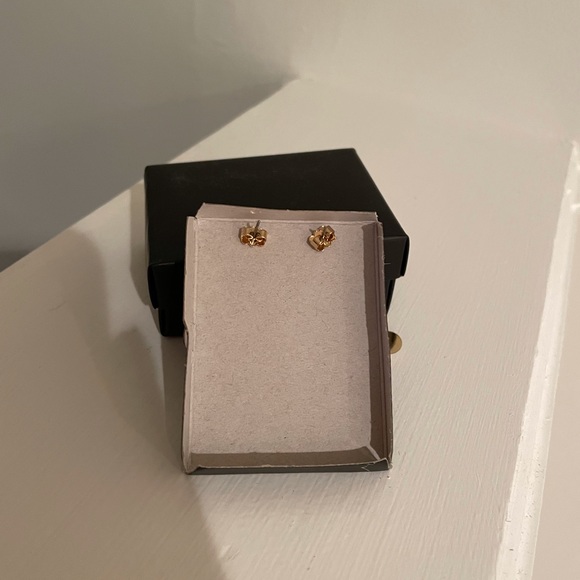 NEW Gold Sequin Earrings - Picture 2 of 4